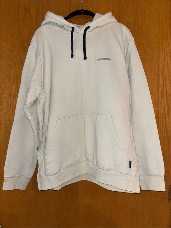 Patagonia Tops - Patagonia Off-White Hoodie with Navy Drawcords